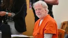 Timothy Busfield: Accusations d'abus sexuel yi ñu joxal