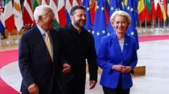Zelensky ak Trump: Trump dafa xuloo ci jëfandikoo pétrole